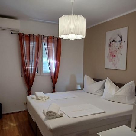 Apartman Laura Galileo Blizu Centra I Plaze Makarska Buitenkant foto