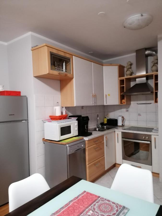 Apartman Laura Galileo Blizu Centra I Plaze Makarska Buitenkant foto