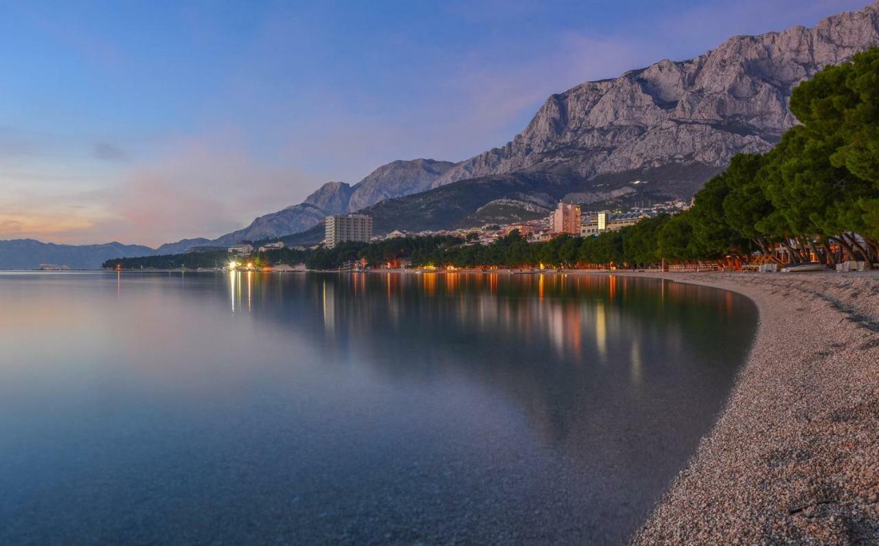 Apartman Laura Galileo Blizu Centra I Plaze Makarska Buitenkant foto